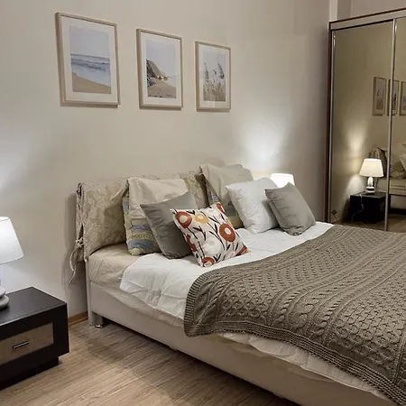 Cozy 3 Bdr - Sunshine Appartement